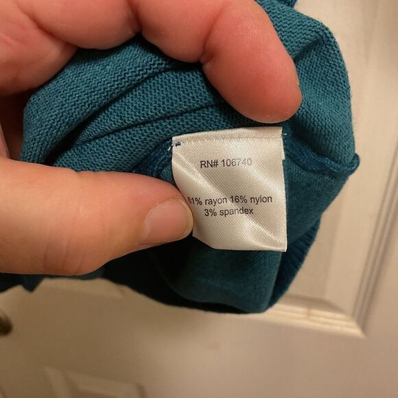 Northstyle shortsleeve turtleneck teal sz.L - Picture 3 of 4